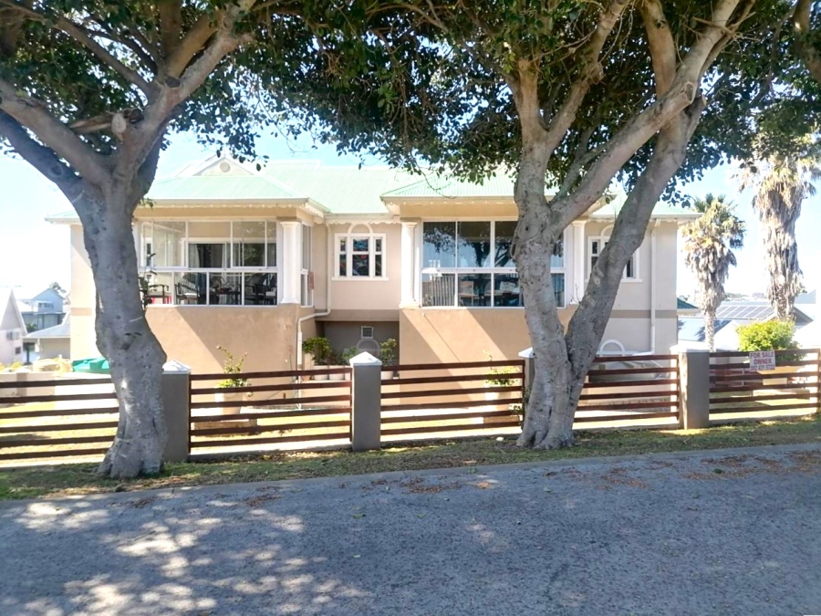 3 Bedroom Property for Sale in Marina Martinique Eastern Cape